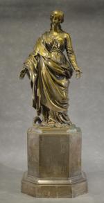 CUMBERWORTH (C) "La Vierge écrasant un serpent", bronze à patine...