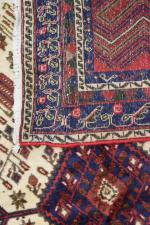 Tapis Afchar Iran fait main en laine, 177x133 (S507)