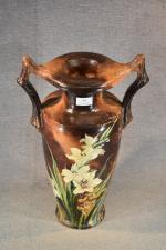WEISSENBURGER (G.)- Nancy : Vase en terre cuite à décor...