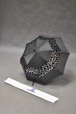 Pierre VAUX : parapluie en tissu noir et gris anthracite