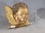 Belle tête d'ange en bois laqué doré époque XVIIIe, l...