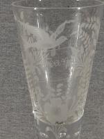 Grand verre en cristal marqué "Jean"