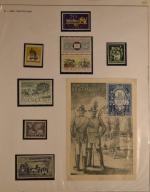 Collection de timbres et documents sur le thème du cor...