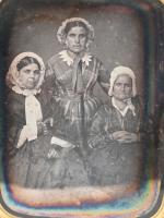 Portraits de femme
4 ambrotypes 1/4 de plaque, l'un trois femmes...