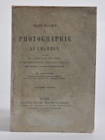Léon Vidal
"La photographie au charbon"
Paris, Gauthier-Villars imprimeur-libraire 1877
132 pages illustrées...
