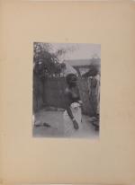 Sénégal
16 photographies montées sur carton, c. 1900-1905.
Types ethnographiques, scènes diverses,...