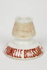 Prunelle Bressane
Pyrogène en porcelaine, H. 9 cm.
