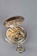 Montre de poche chronographe signée "Montre Universelle Patenté", avec compteur...