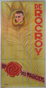 Affiche "De Rocroy" entoilée.
Magicien français, 1940-50. Litho. 200x102 cm.
