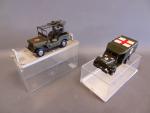 Dodge ambulance et FJ (1) Jeep porte-canon (accidentée),