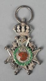 Allemagne Hanovre Ordre des Guelfes. Croix de Chevalier. Argent, émail...