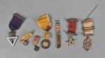 France Lot de décorations, dont Médaille militaire, barrette de 2...