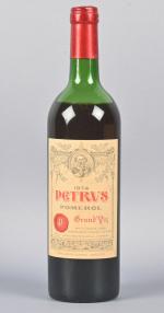 1 bouteille, Pomerol, Petrus, 1974. HE.
