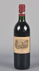 1 bouteille, Pauillac, Lafite-Rothschild, 1er Grand Cru Classé, 1992. Étiquette...