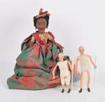 1 poupée marque SFBJ Martiniquaise habits d'origine, 31 cm.
2 poupées...