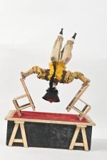 Attribué à Renou
Acrobate aux chaises
Ingénieux mécanisme : l'acrobate prend appui...