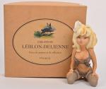 Leblon-Delienne, d'après Dany, Colombe à genoux, 
figurine grand modèle numérotée...