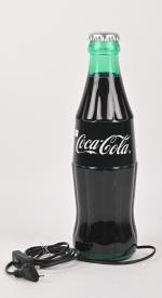 Coca-Cola, lampe à poser en forme de bouteille, 
h. 41...
