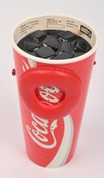 Coca-Cola, téléphone filaire gobelet 
(manque la paille, petites usures, non...