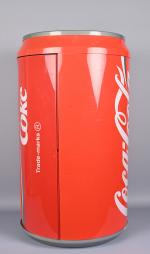 Coca-Cola, canette géante chaîne HIFI 
avec lecteur de cassettes et...