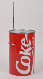 Coca-Cola, grande canette radio FM, 
h. 22 cm (petites usures,...