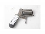 Revolver à barillet dit Poivrière. Calibre 7 mm. Invention Lefaucheux....