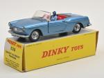 DINKY TOYS FRANCAIS (1) : 
Cabriolet 404 Peugeot Pininfarina, réf...