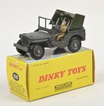 DINKY TOYS FRANCAIS (1) : 
Jeep porte-fusée SS10, réf 828,...
