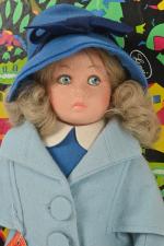 Lenci, Liza, 
poupée en feutre pressé, yeux bleus, traits peints,...