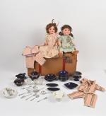 Deux poupées vers 1930
en porcelaine allemande peinte à cru par...
