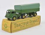 C.I.J, tracteur Renault semi-remorque vert
réf. 3/70. Quasi neuve sauf légères...