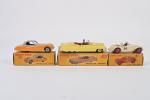 Dinky Toys anglais, 3 modèles :
Jaguar XK 120 orange et...