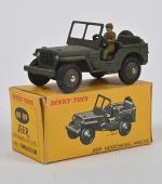 Dinky Toys français, Jeep Willys réf. 80 BP.
Neuve, en boîte.