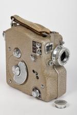Ercsam
Caméra pour film 8 mm modèle GS, en métal givré...