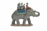 Quiralu, le cirque : l'éléphant avec Houda
Complet avec son cornac...