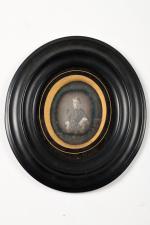 Daguerréotype 1/9 de plaque
Portrait d'enfant assis, c. 1855
Oxydations.
Format ovale.
7 x...