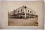 Venise
Carlo Naya ou Carlo Ponti ?
15 photographies, c. 1865-70
Annotées à...