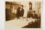 Clemenceau à table
1 photographie, c. 1925
Tampon au dos "Studio G.L...