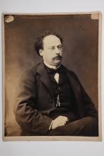 5 portraits
- Alexandre Dumas Fils,
Attribuée à Pierre Petit, c. 1865
Tirage...