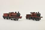 Märklin écart. O, deux petites locomotives mécaniques
bordeaux et crème, type...