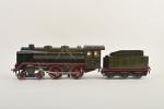 Märklin écart. I, locomotive mécanique type 220
verte, pare-fumée noir, cabine...