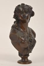 Jean-Baptiste CLESINGER (1814-1883)
Buste de Bacchanale
Epreuve en bronze à patine brun...