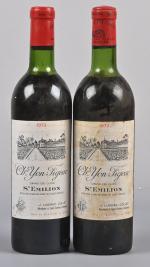 2 bouteilles, Saint-Emilion Grand Cru Classé, Château Yon-Figeac, 1973. TLB....