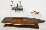 "Chaton", maquette de canot de vitesse
en bois, (légères usures), 64...