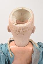 Poupée allemande tête porcelaine moule 109,
taille 11, bouche ouverte, yeux...