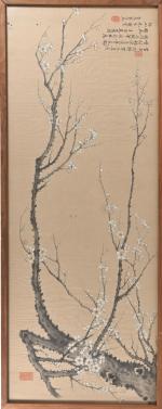CHINE - Vers 1900
Peinture représentant des fleurs de prunier
Encadré
A vue...