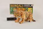 Japon, Mar Toys : "Bengali"
Tigre. Battery Toy téléguidé. Bel état,...
