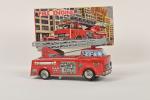 Japon, SIT : "Fire Engine"
Camion de pompiers. Battery Toy. En...