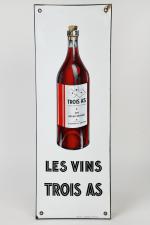 Les vins trois As
Plaque émaillée verticale, EAS, 59 x 21...