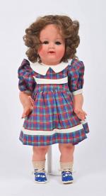 Petitcollin, Parisette
poupée en celluloïd, taille 42 1/2, bouche ouverte-fermée avec...